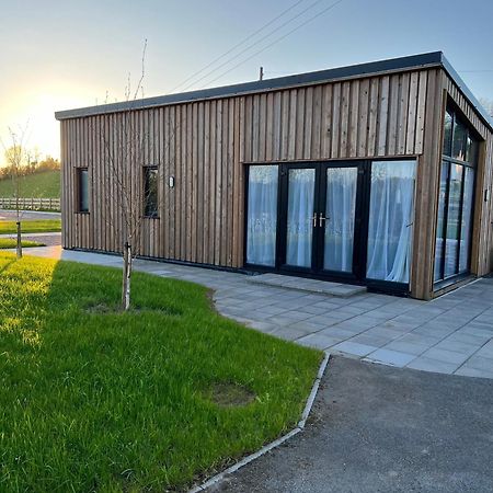 Killyfole Lakeside Lodges Corranny Exteriör bild
