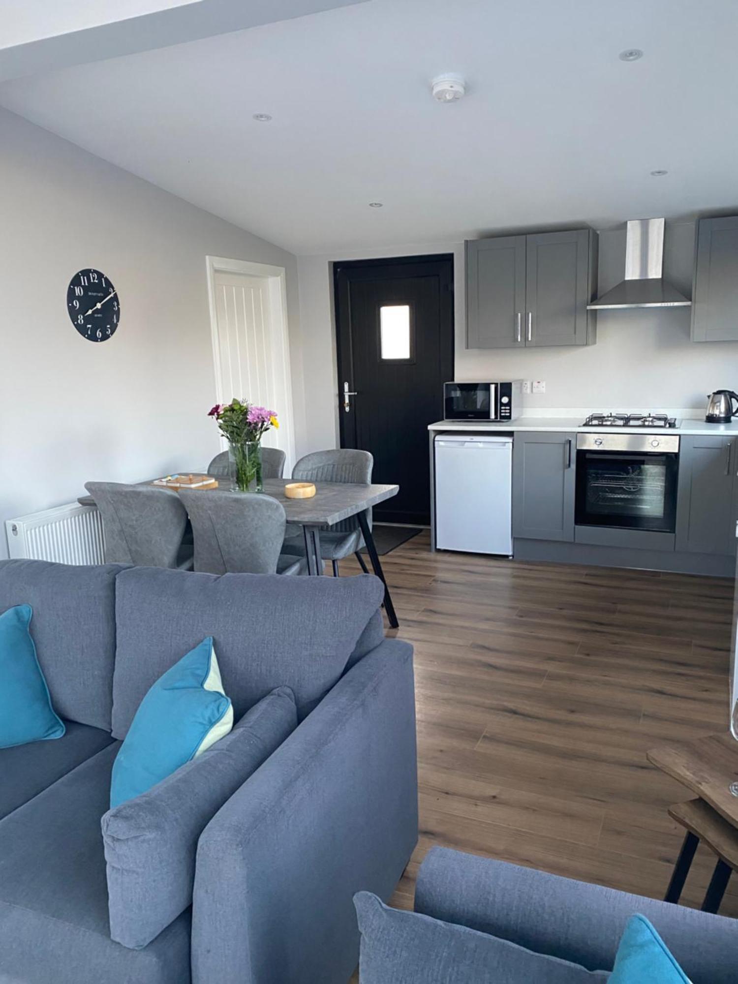 Killyfole Lakeside Lodges Corranny Exteriör bild